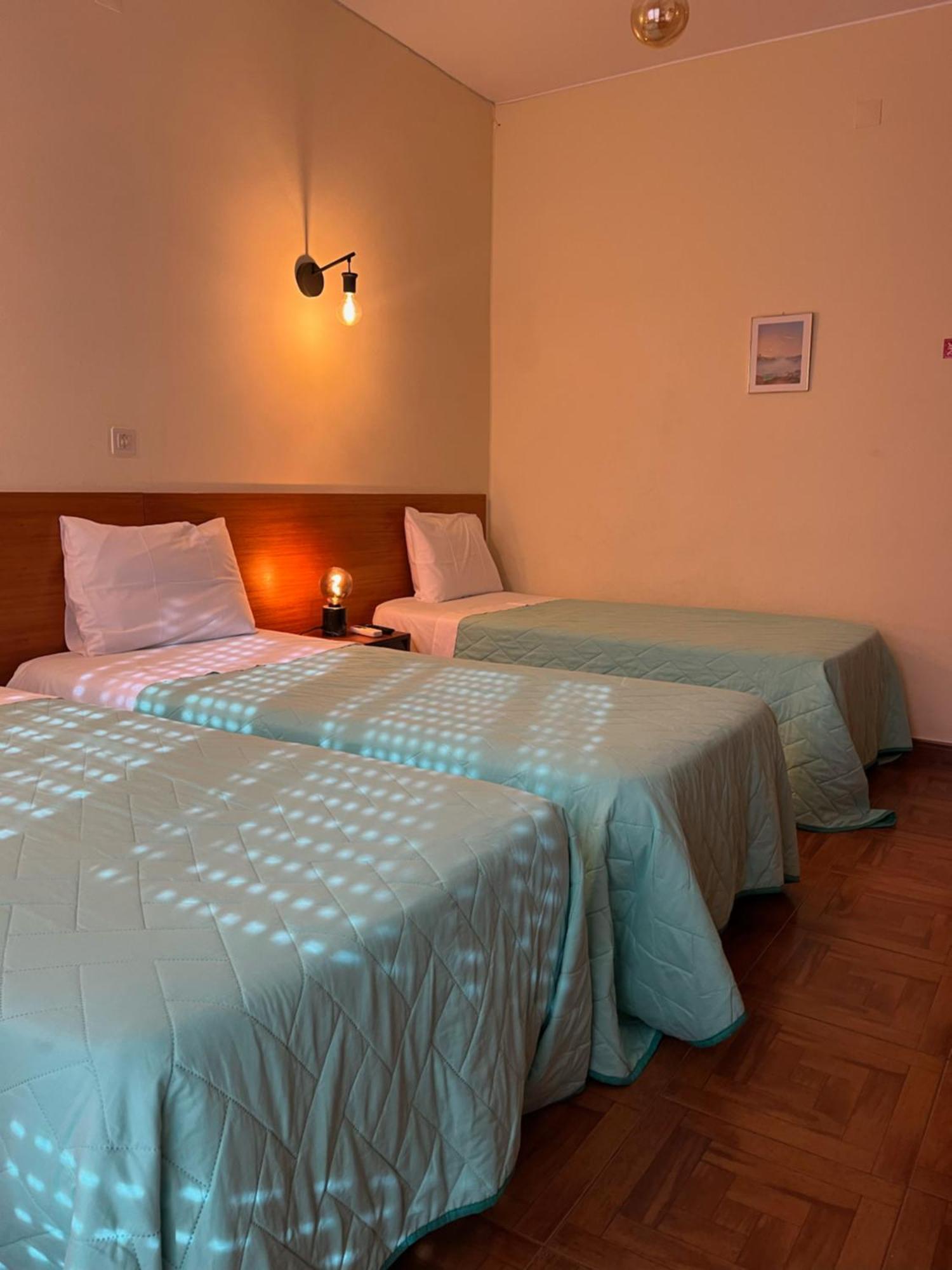Romeu Bed and Breakfast Quarteira Exteriör bild